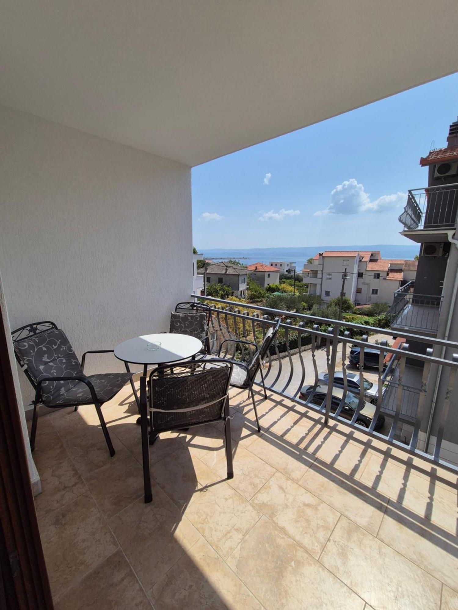 Apartments And Rooms Mamic Dugi Rat Ngoại thất bức ảnh