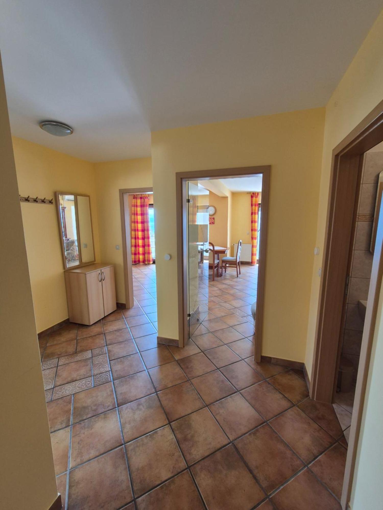 Apartments And Rooms Mamic Dugi Rat Ngoại thất bức ảnh